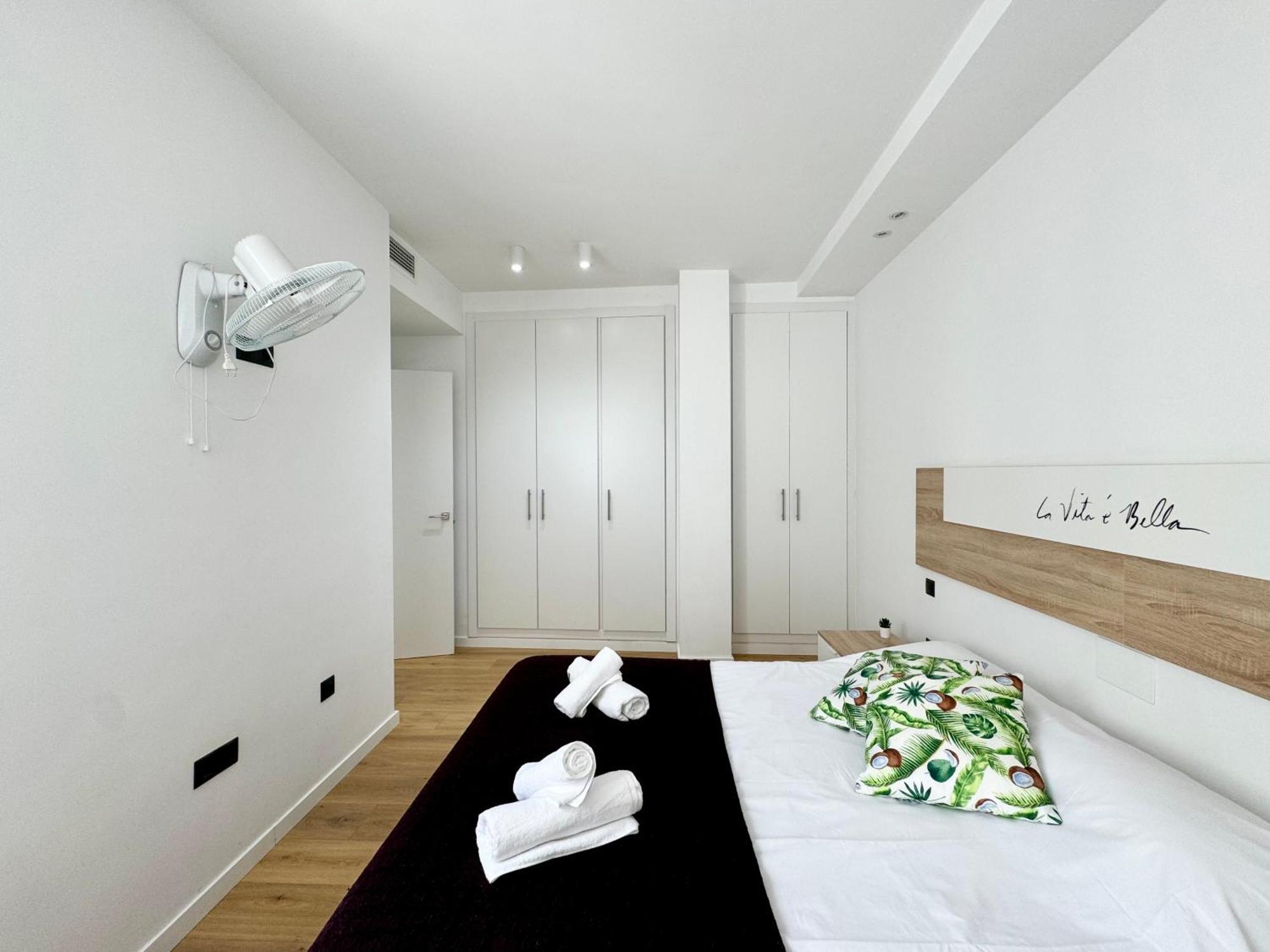Apartamento Sweet Capuchinos Málaga Exterior foto